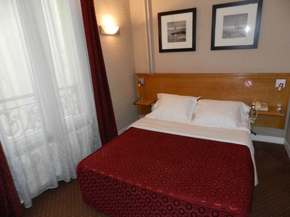 Hotel Bellan Paris Exterior photo