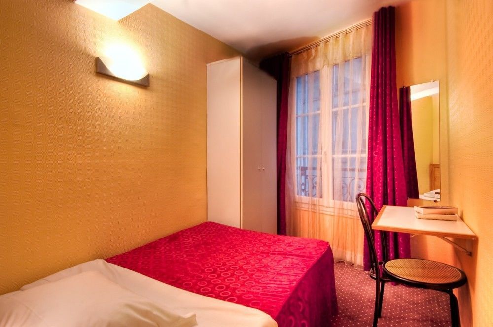 Hotel Bellan Paris Exterior photo