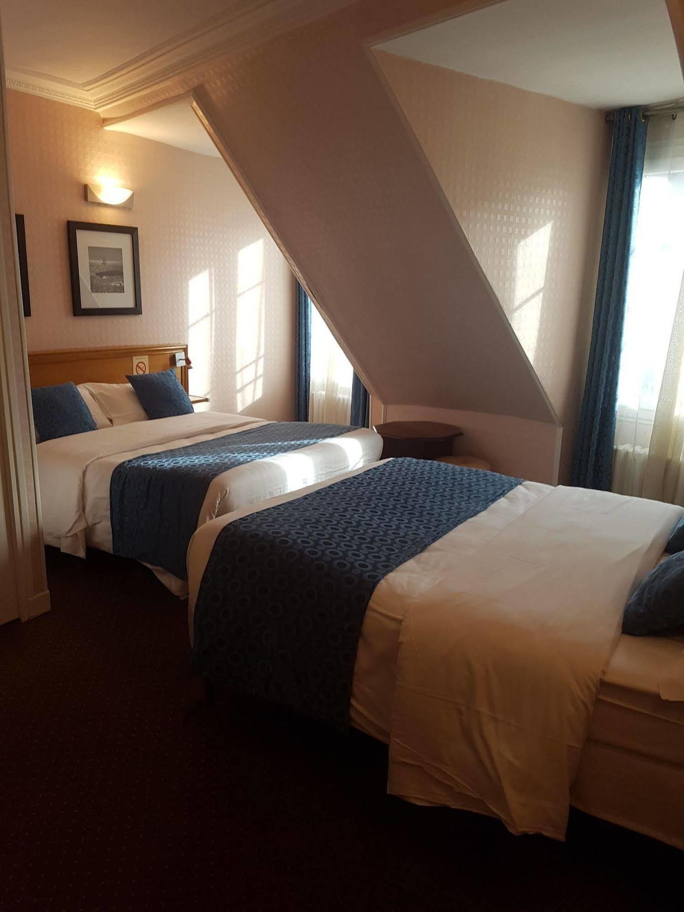 Hotel Bellan Paris Exterior photo